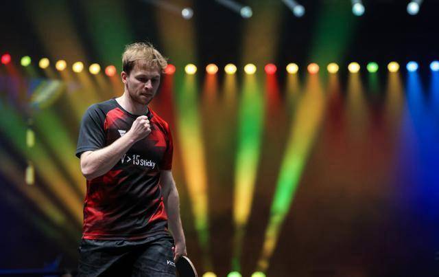 着高强度的 着高强度的