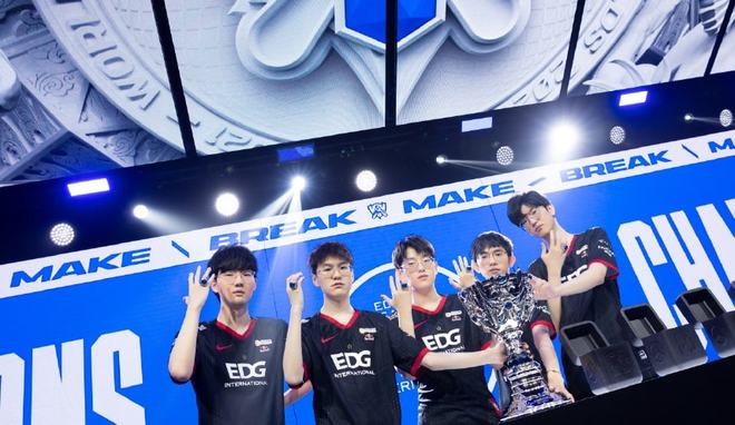 胜红黑军团 胜红黑军团