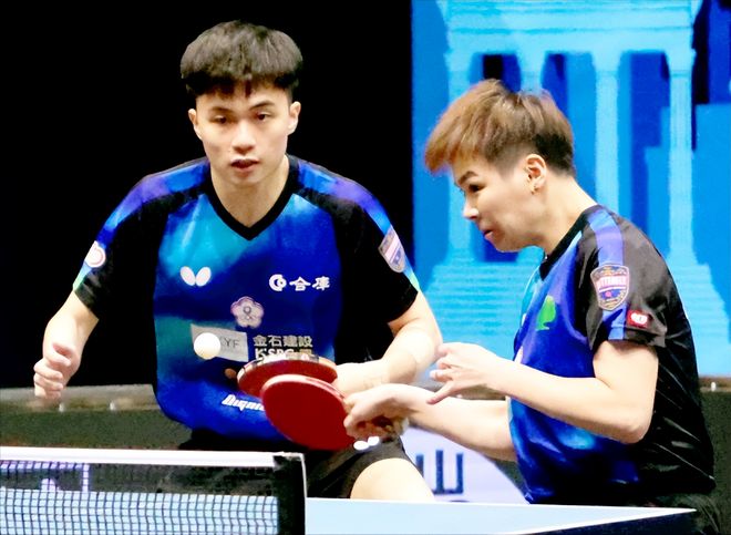 滕哈格不仅 滕哈格不仅