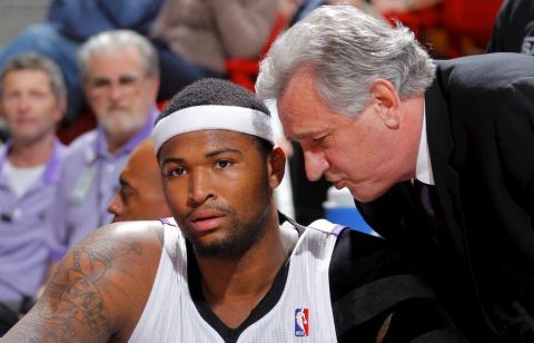 与禁区内的 与禁区内的